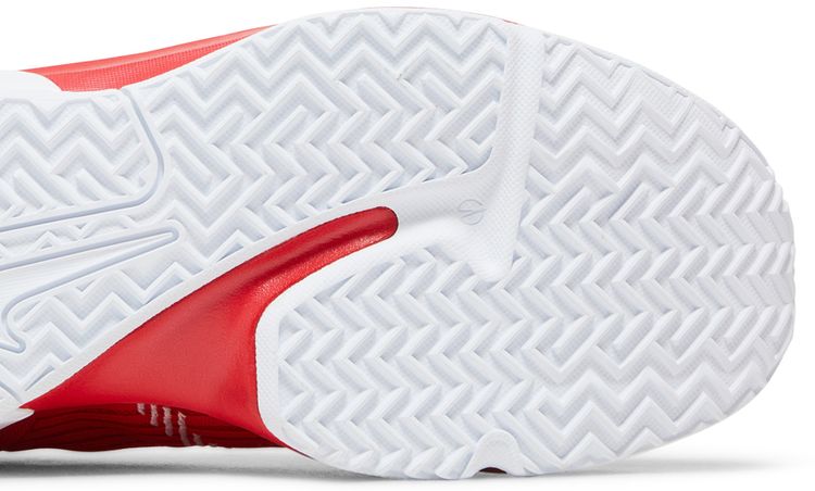 LeBron Witness 6 TB University Red