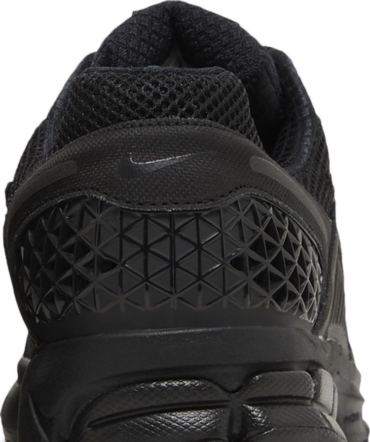 Air Zoom Vomero 5 Triple Black