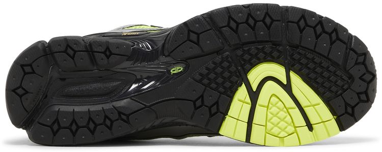 New Balance 1906R Volt Silver