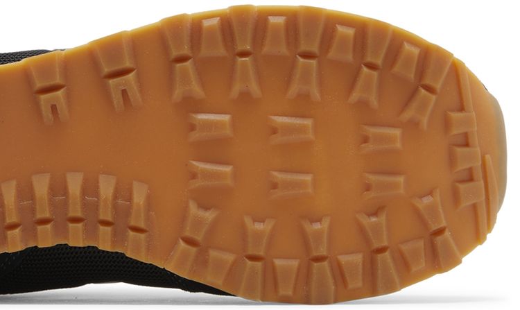 515v3 Black White Gum
