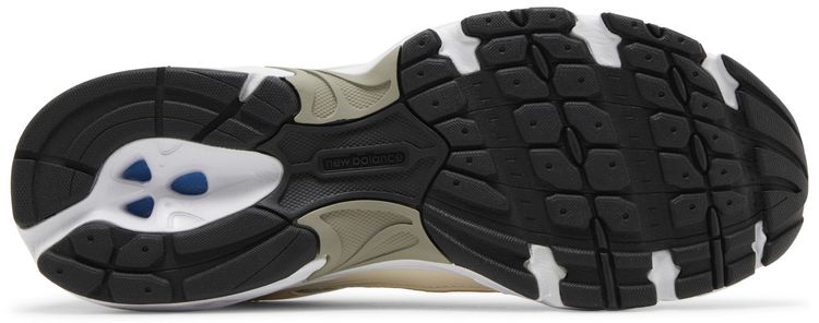 New Balance 530 Beige Silver ASOS Exclusive