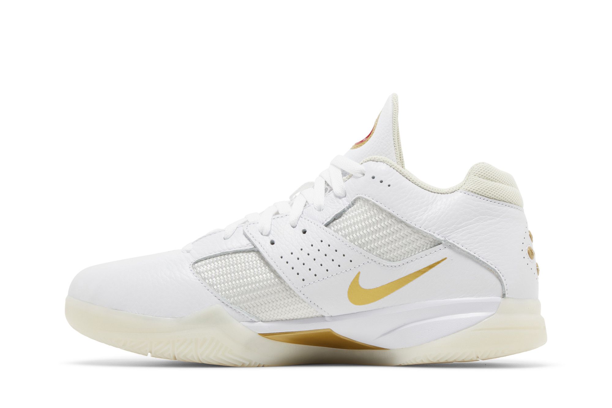 Nike pg 3 white metallic gold outlet