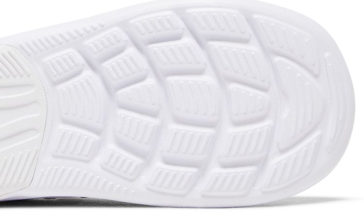 Nike Air Max Axis TD Iced Lilac Photon Dust