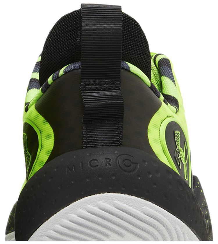 Under Armour Spawn 5 Lets 3   Green