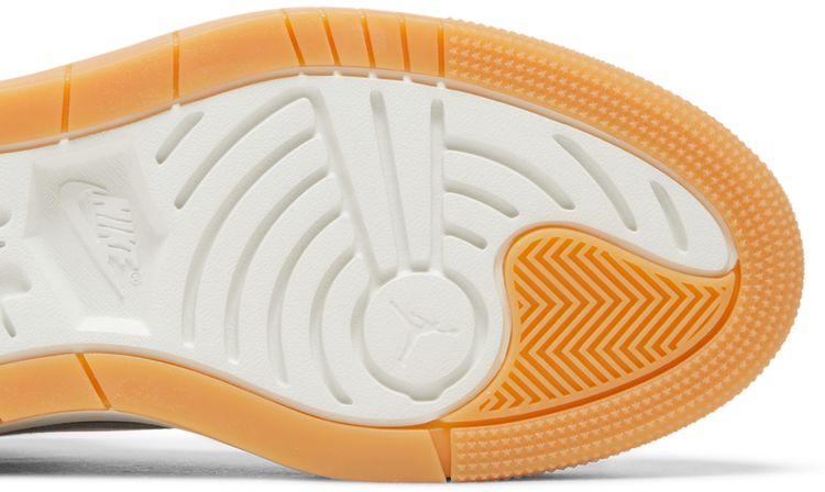 Wmns Air Jordan 1 Elevate High SE White Gum