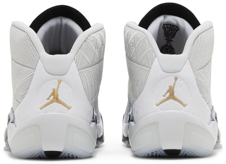 Air Jordan 38 FIBA