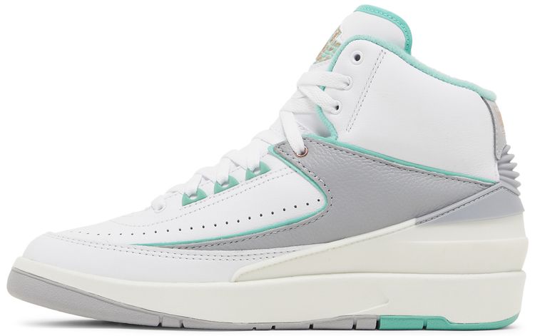 Wmns Air Jordan 2 Retro Crystal Mint