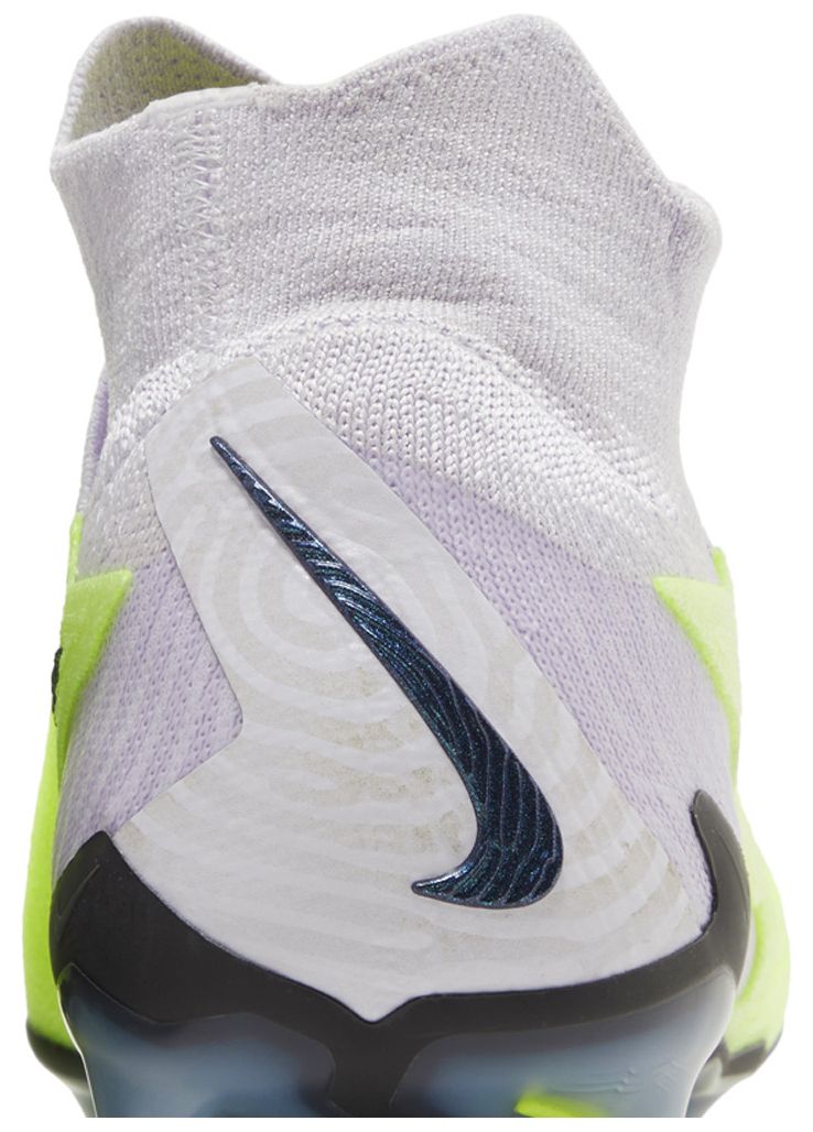 Nike Phantom GX Elite Gripknit DF FG Luminous Pack