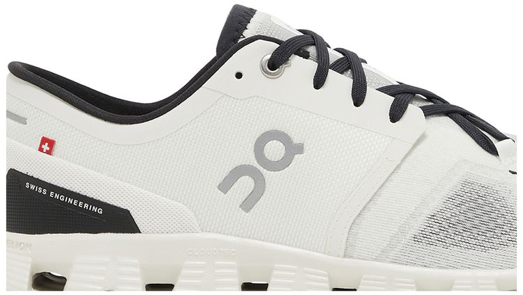 ON Cloud X 3 Ivory Black