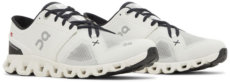 ON Cloud X 3 Ivory Black