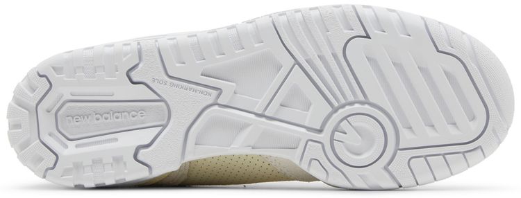 New Balance Wmns 550 Sea Salt Fatigue Green