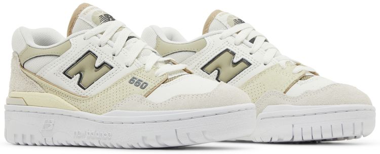 New Balance Wmns 550 Sea Salt Fatigue Green