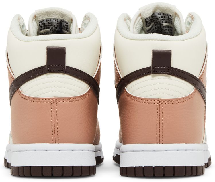 Nike Wmns Dunk High Dusted Clay