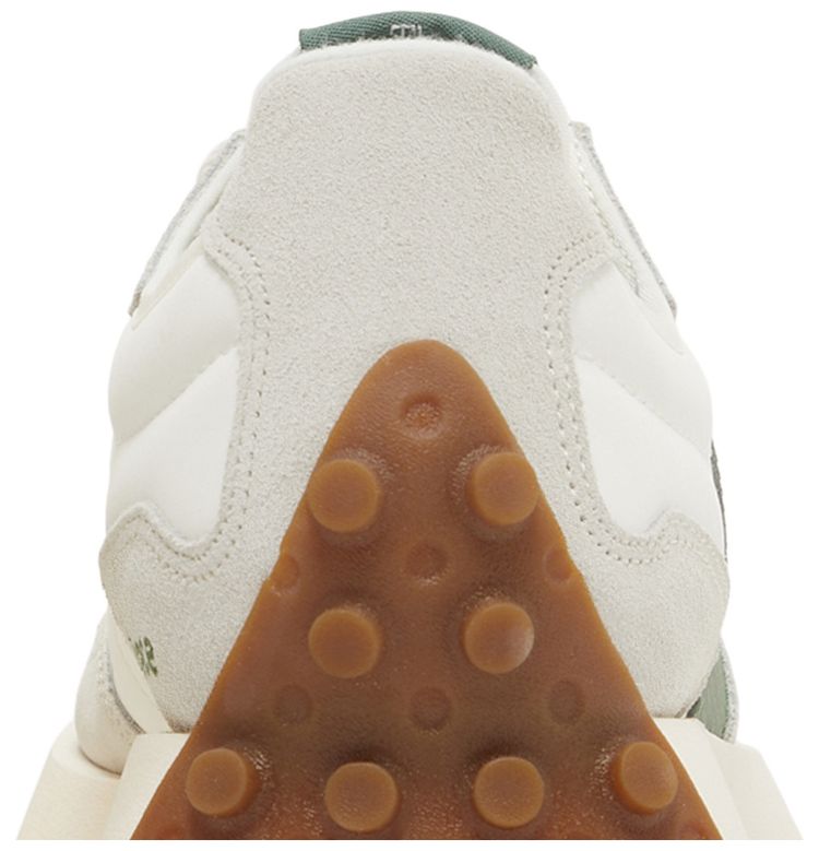 New Balance 327 Moonbeam Forest Green