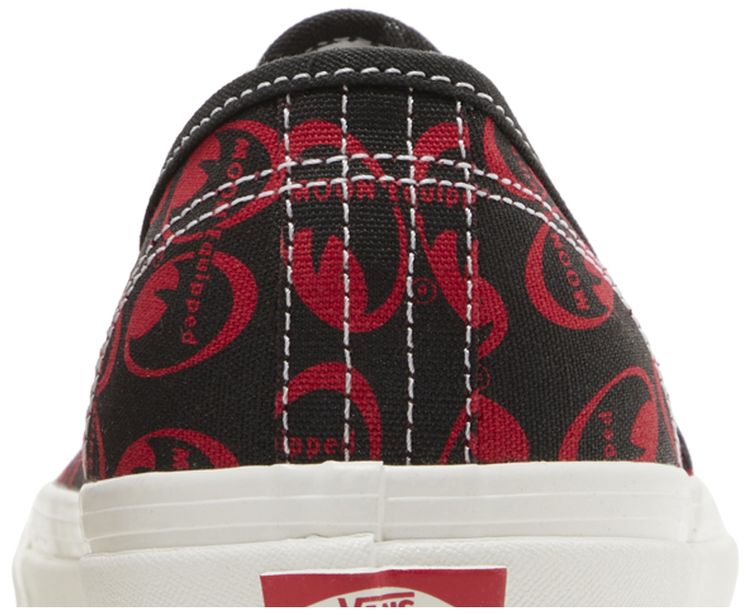 Mooneyes x Authentic 44 DX Anaheim Factory   Black Red