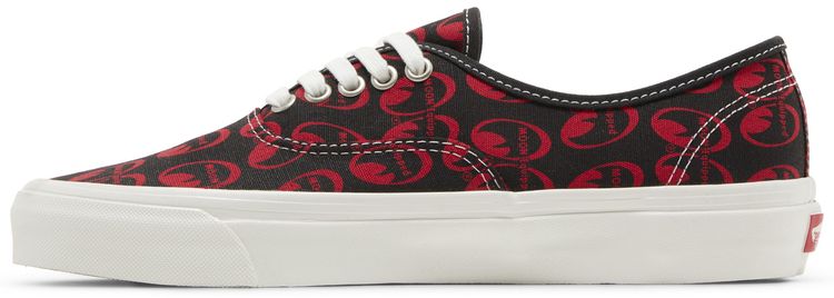 Mooneyes x Authentic 44 DX Anaheim Factory   Black Red