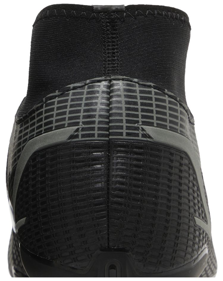 Nike Mercurial Superfly 8 Academy MG Renew Pack