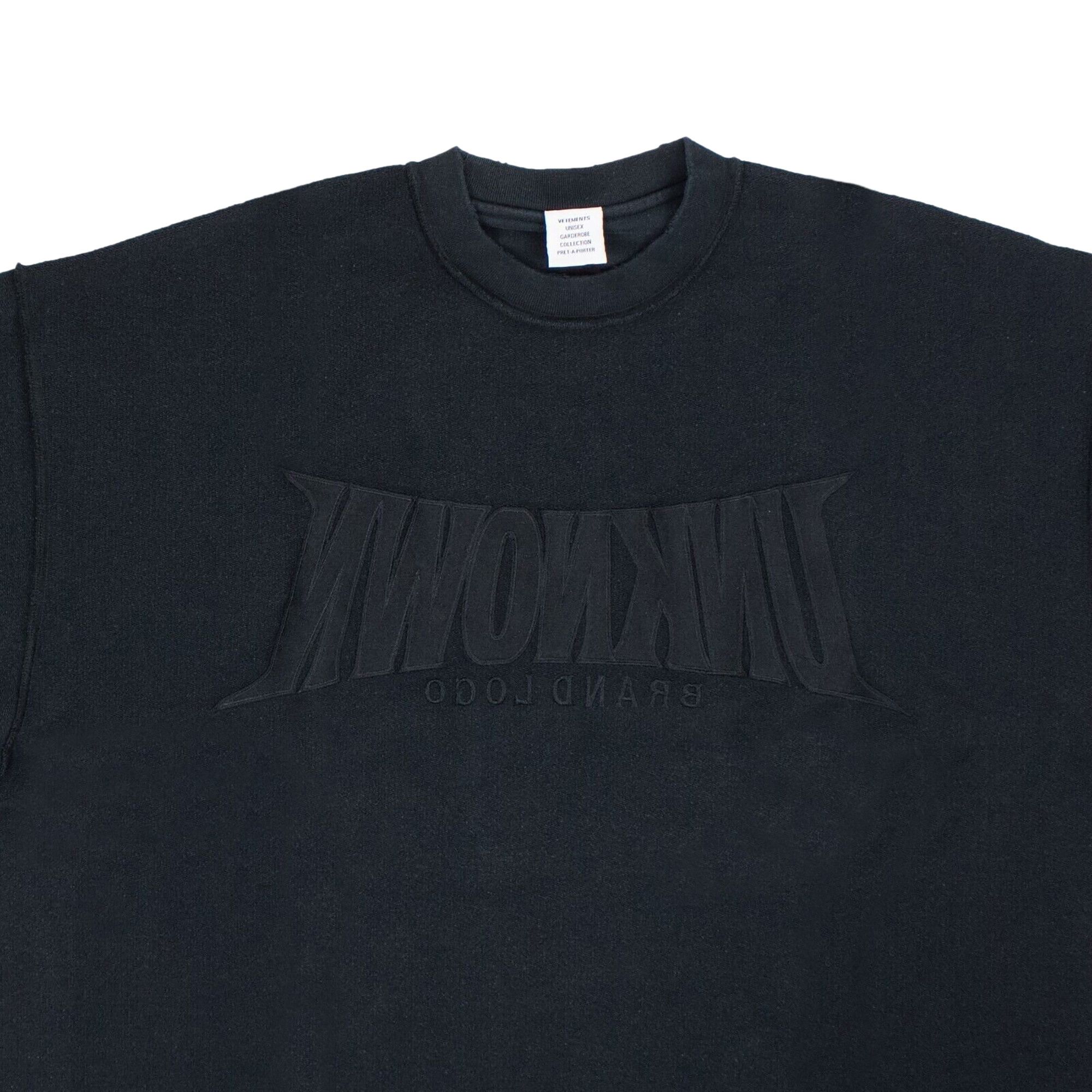 トップブランドのファッション Buy Vetements Dirty Unknown Embroidered Oversized T-Shirt トップス