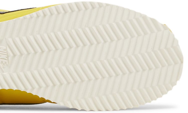 Nike Wmns Cortez Vivid Sulfur