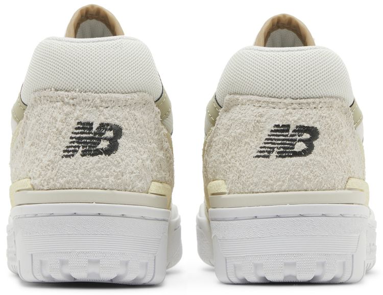 New Balance Wmns 550 Sea Salt Fatigue Green