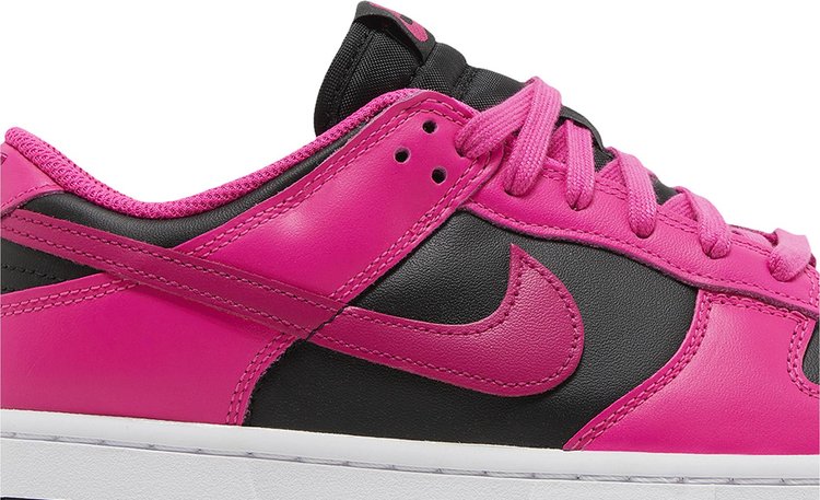 Wmns Dunk Low Fierce Pink Black