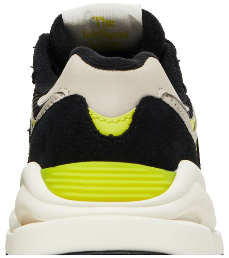 New Balance Wmns 5740 Black Oyster Pink