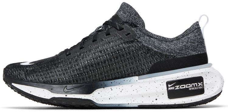 ZoomX Invincible Run Flyknit 3 Oreo