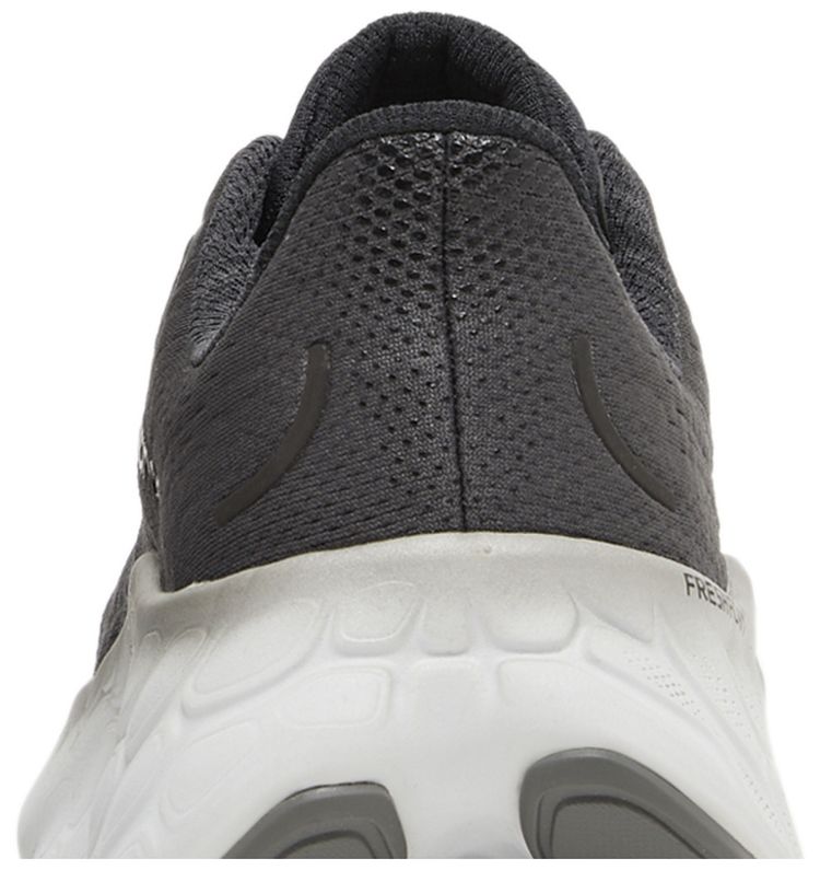 New Balance Fresh Foam X More v4 Black Phantom