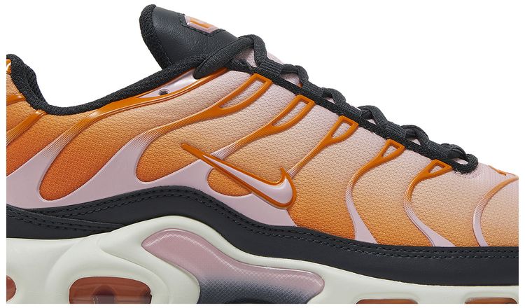 Nike Wmns Air Max Plus Magma Orange Soft Pink