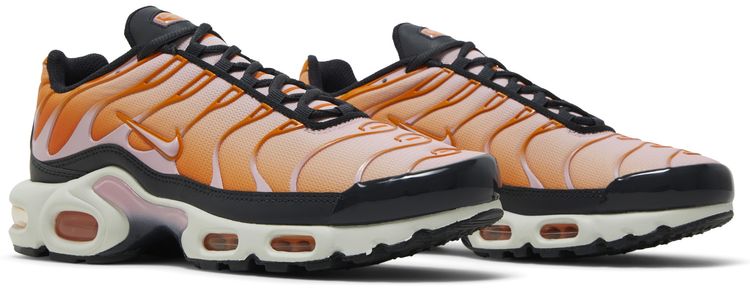 Nike Wmns Air Max Plus Magma Orange Soft Pink