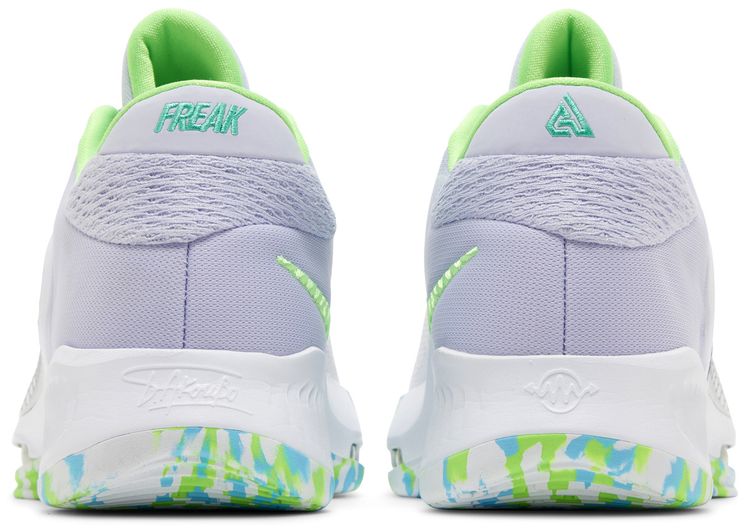 Zoom Freak 4 The Decision