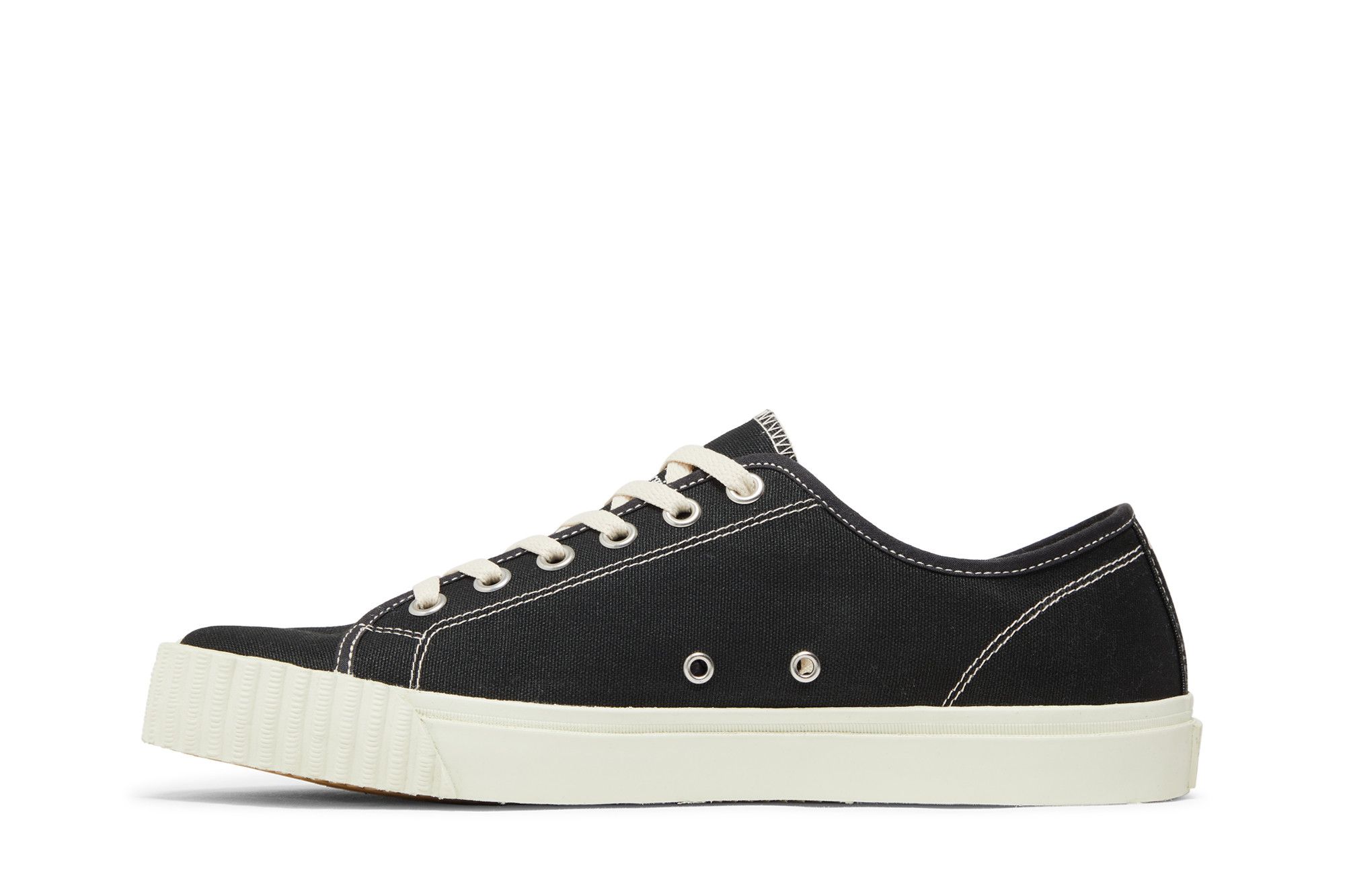 Margiela tabi converse shop