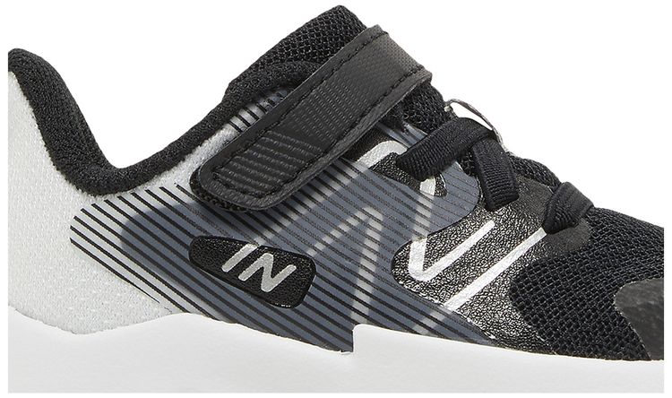 New Balance Rave Run v2 Bungee Lace Toddler Black White