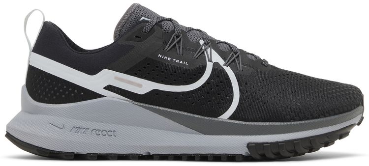 React Pegasus Trail 4 Black Dark Grey