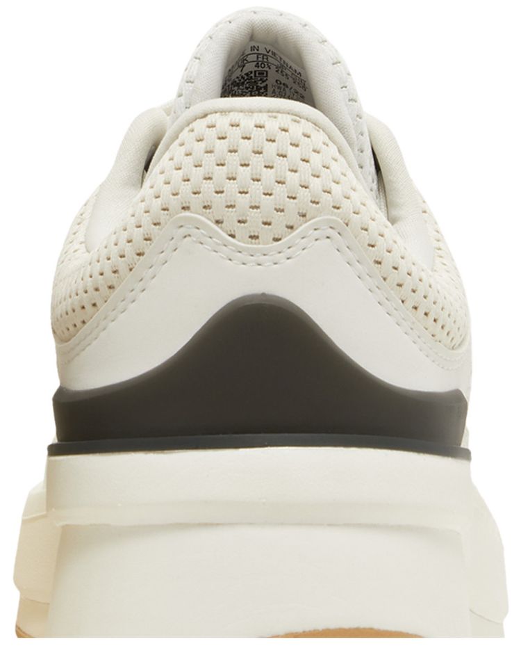 Adidas Wmns ZNCHILL White Black Gum