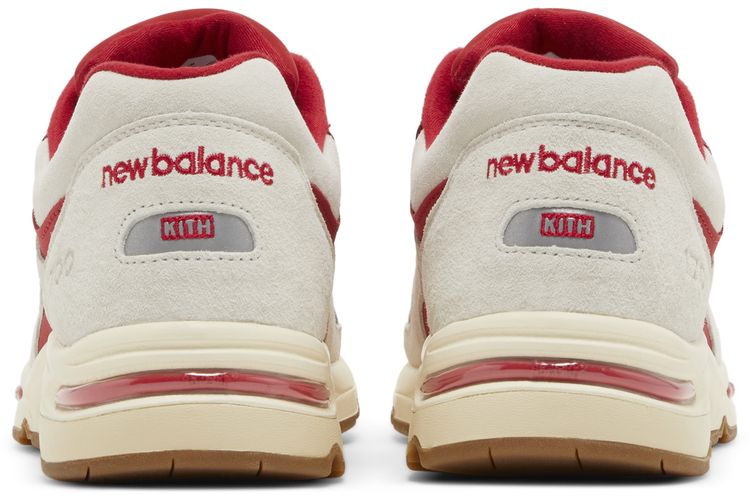 Kith x New Balance 1700 Canada Pack   Marshmallow