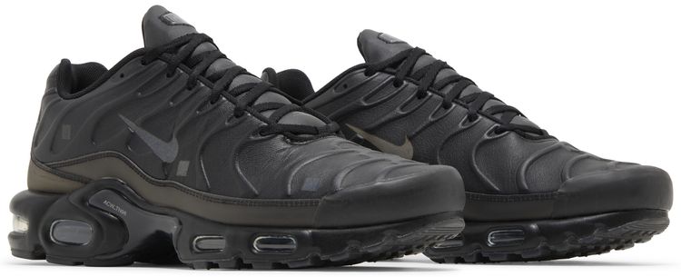 A Cold Wall x Nike Air Max Plus Black