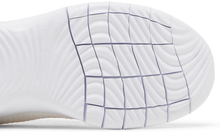 Nike Wmns Flex Experience Run 11 Next Nature White Magic Ember