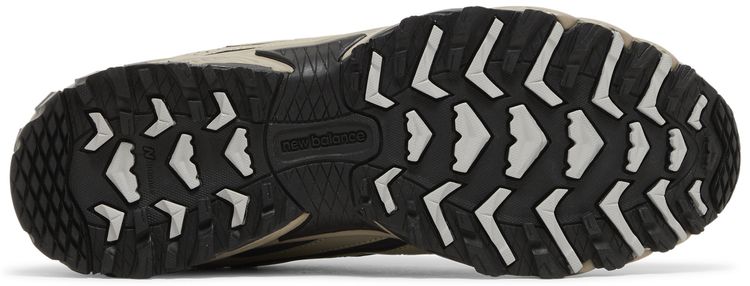 New Balance 610 Aluminum Black