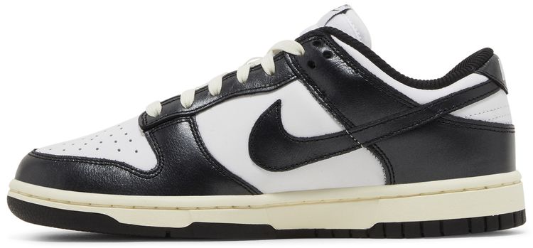 Nike Wmns Dunk Low Vintage Panda