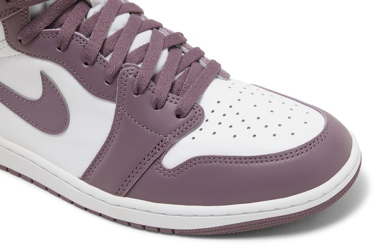 Air Jordan 1 Retro High OG Mauve