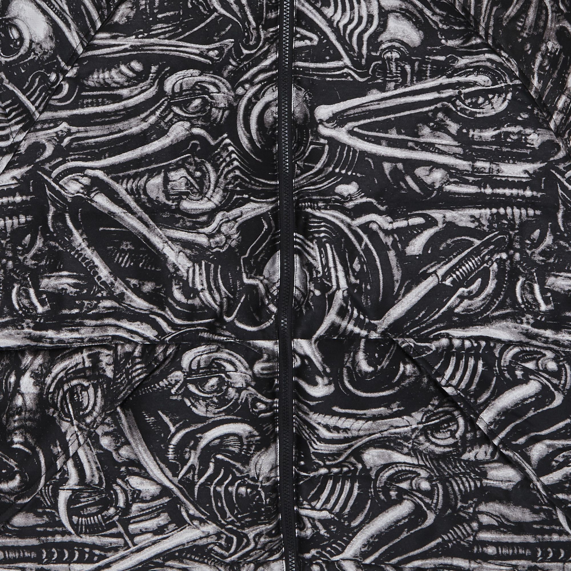 Size xxl Supreme H.R. Giger Jacquard Down Puffer Jacket 'Black'