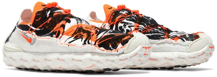 Nike ISPA Mindbody Koi Fish