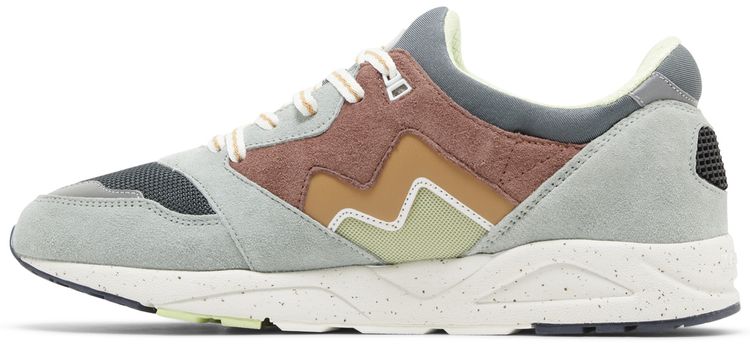 Karhu Aria 95 Pigeon Doe