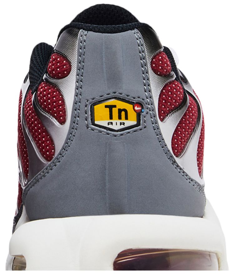 Nike Air Max Plus Team Red Cool Grey