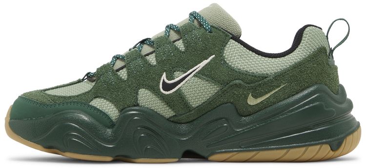 Nike Wmns Tech Hera Oil Green