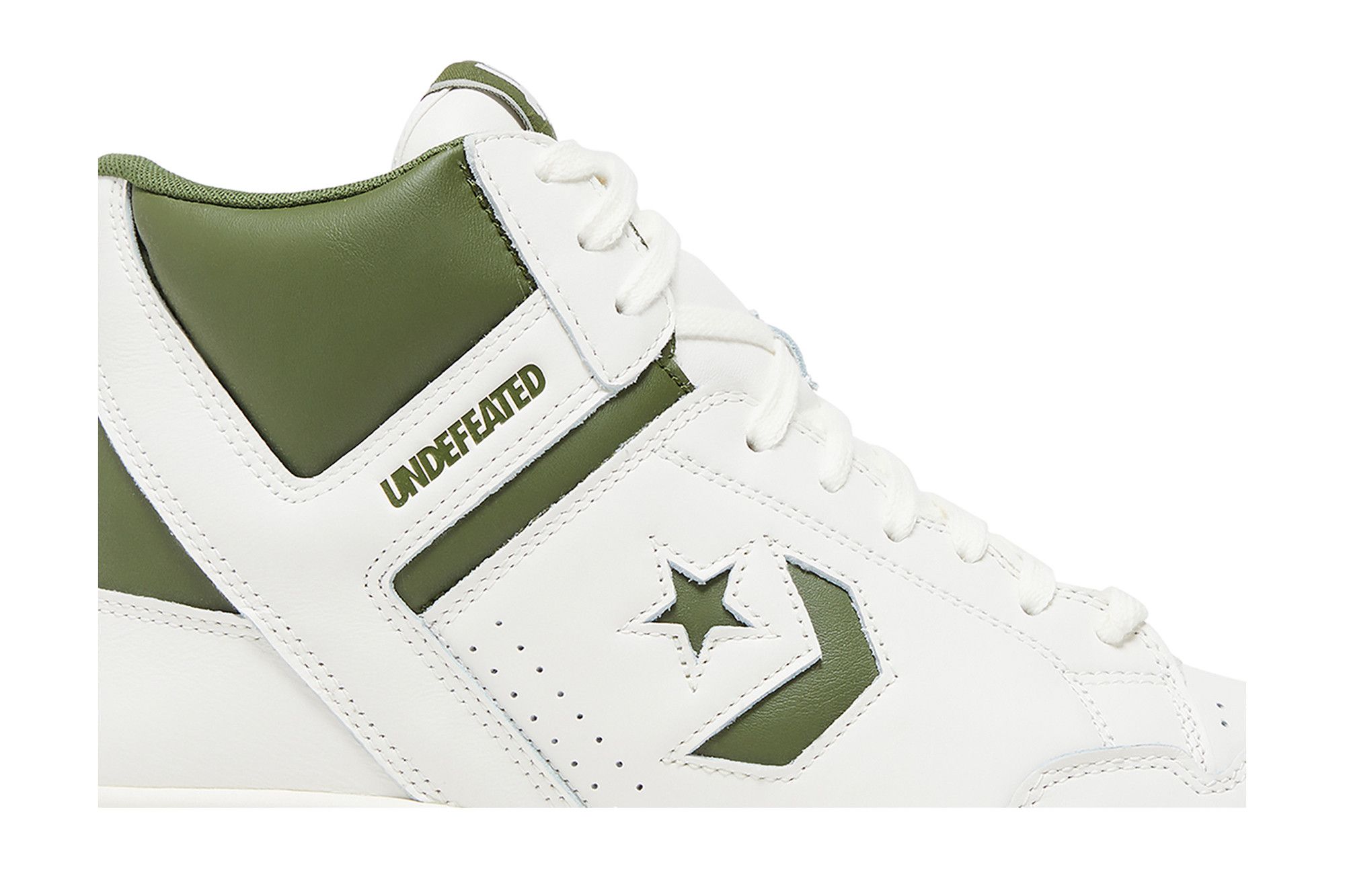 Converse undefeated high online