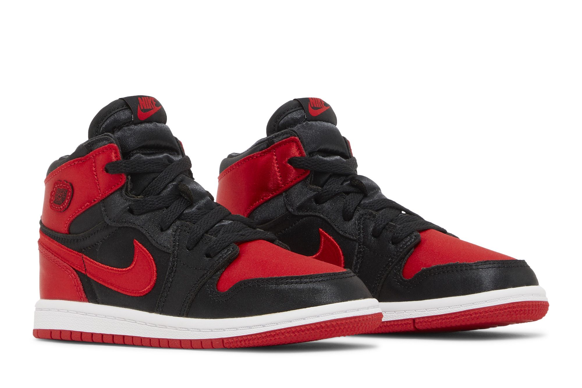Buy Air Jordan 1 Retro High OG TD Satin Bred 2023 FD5305 061 GOAT