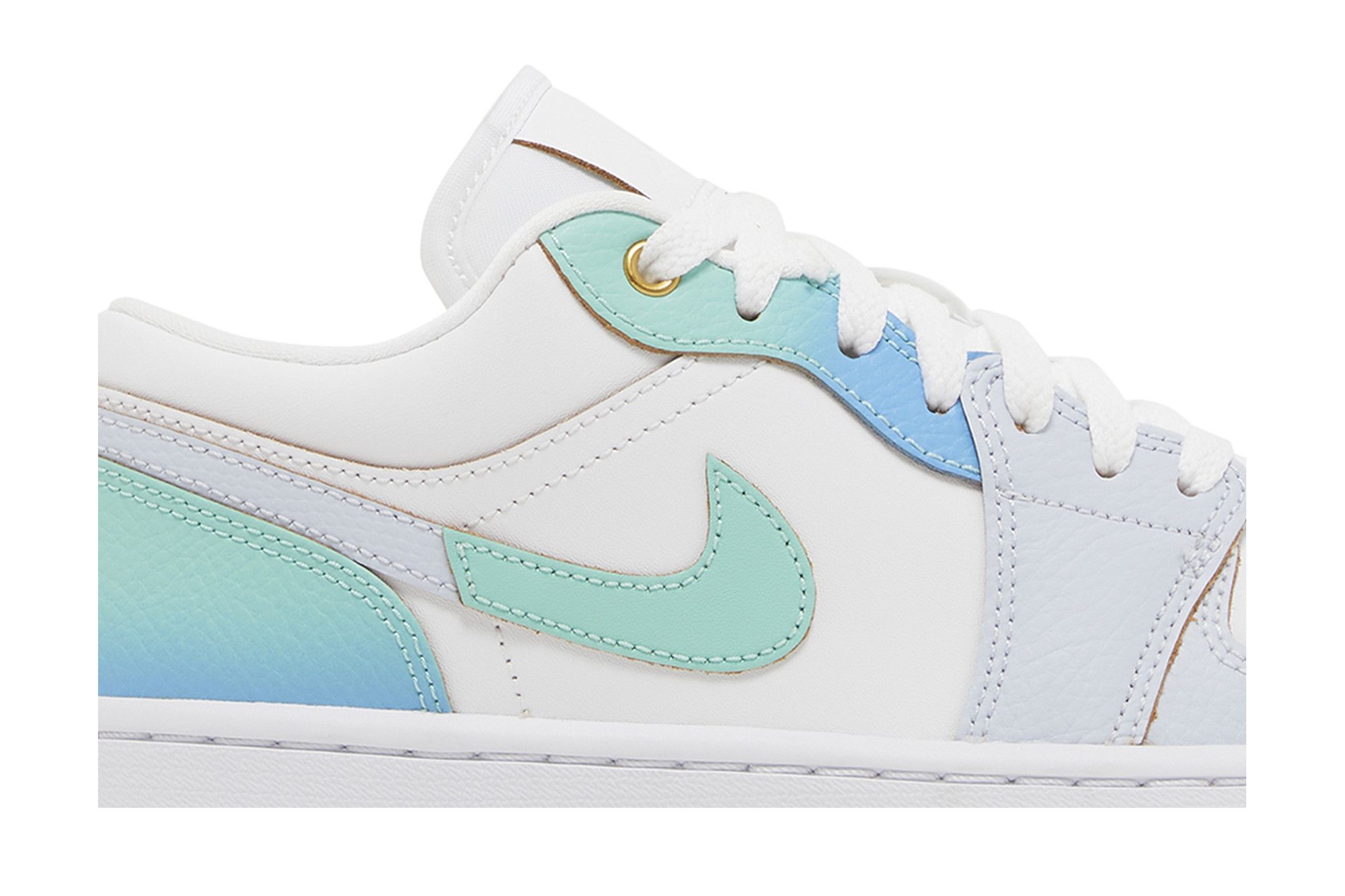 Size 10.0 Wmns Air Jordan 1 Low SE Emerald Rise