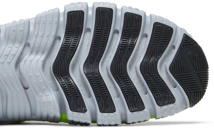 Nike Free Metcon 5 Volt Wolf Grey